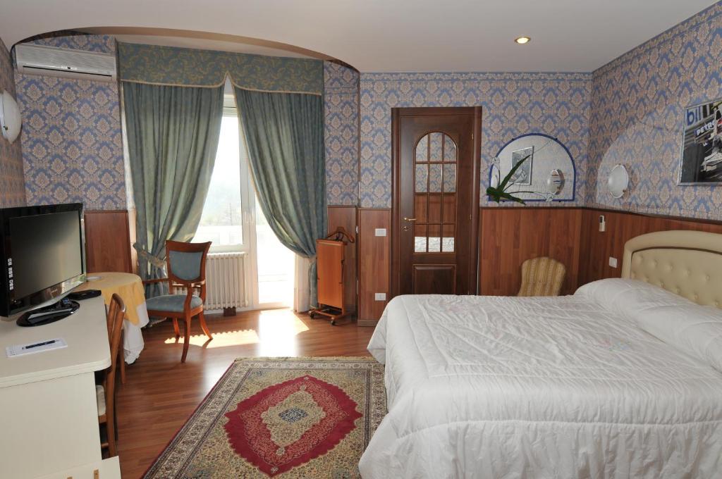 Triuggio Hotel Fossati חדר תמונה